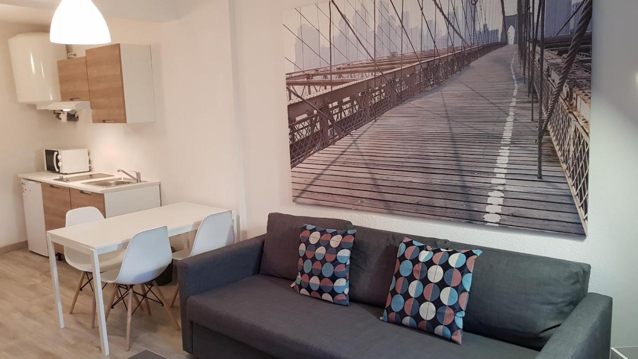 Appartement "Gabrielle" Au Calme En Hypercentre De Revel ريفيل المظهر الخارجي الصورة